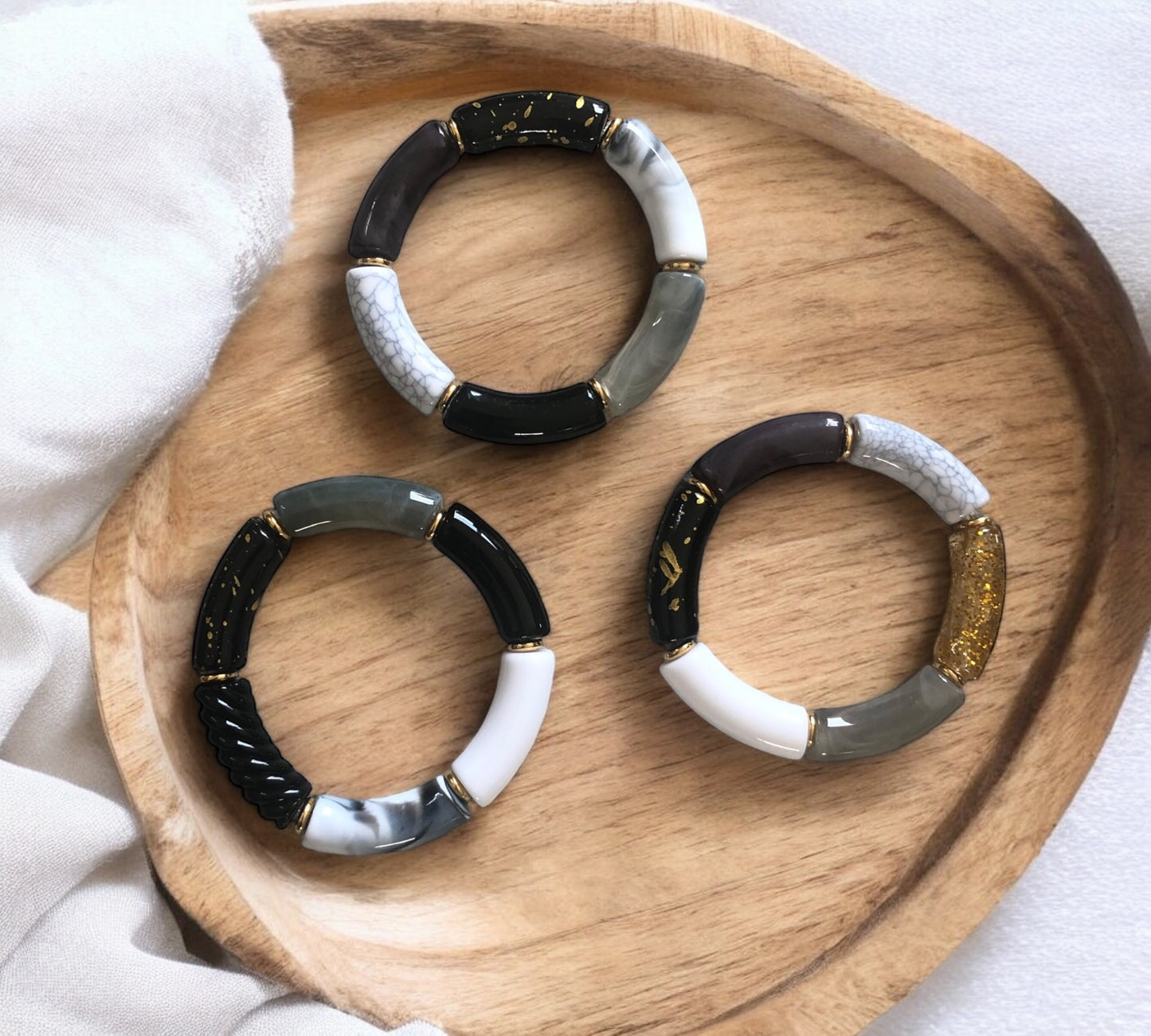 Bracelet tube ton noir et blanc