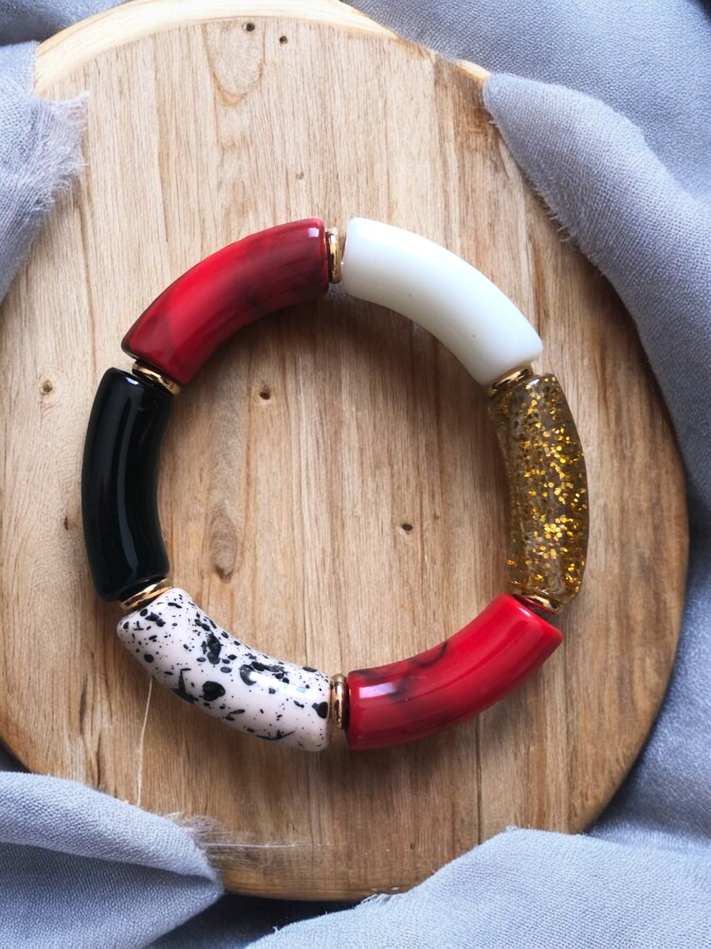 Bracelet tube ton rouge